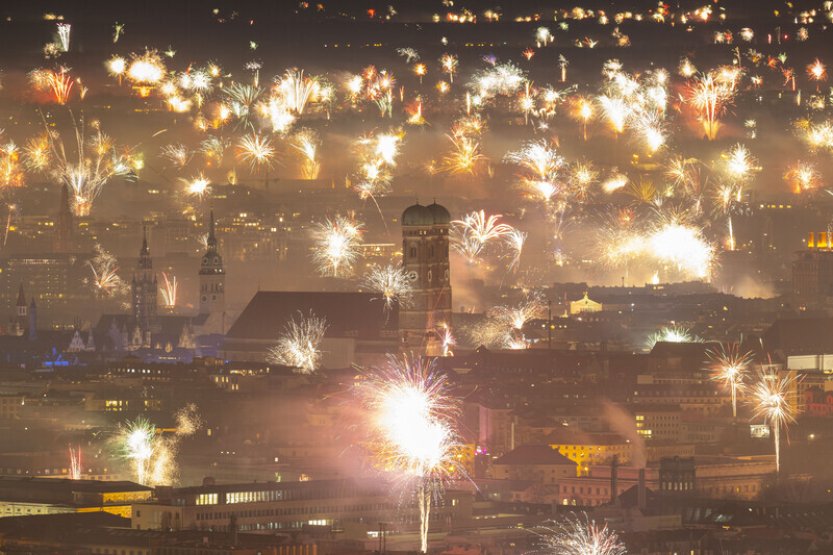 V Německu při explozích zábavní pyrotechniky zemřeli tři lidé