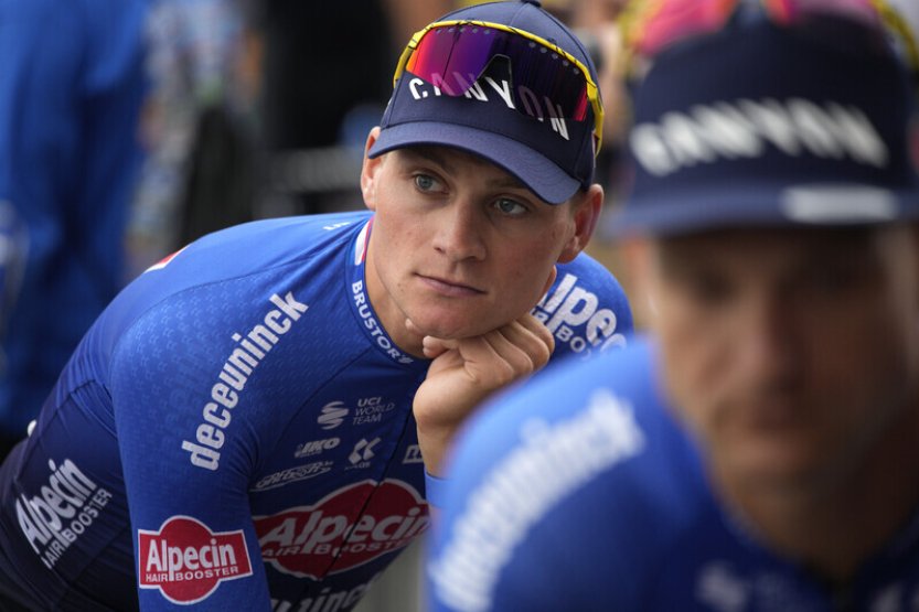 Van der Poel dostal pokutu za plivnutí na neukázněné cyklokrosové diváky