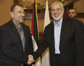 Druhý nejvýše postavený člen Hamásu zemřel při izraelském úderu poblíž Bejrútu