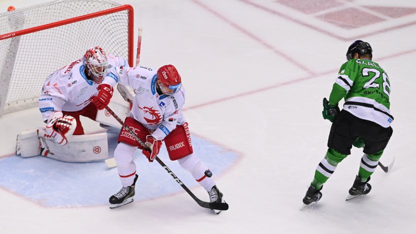 Třinec vyhrál po nájezdech v Mladé Boleslavi a upevnil si třetí místo