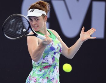 Tenistka Nosková postoupila do semifinále v Brisbane