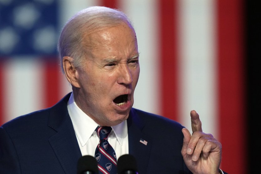 Biden: Trump je ochotný obětovat americkou demokracii, jen aby se dostal k moci