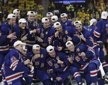 Američané vyhráli ve finále MS dvacítek nad domácím Švédskem