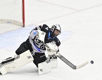 Gólman Frodl vychytal Karlovým Varům v Hradci Králové dva body