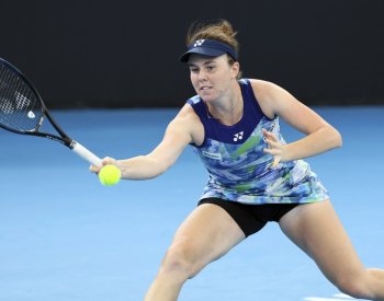 Nosková prohrála v semifinále v Brisbane s Rybakinovou