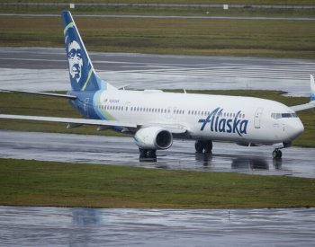 Boeingy 737 MAX 9 stahují po nehodě s dírou v trupu i další aerolinky