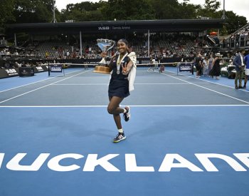 Gauffová po vítězství nad Svitolinovou obhájila titul v Aucklandu