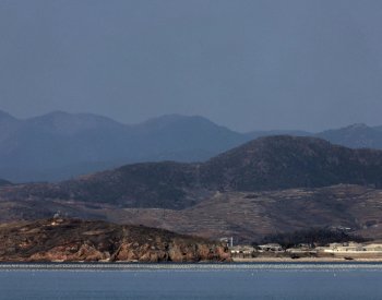 KLDR znovu ostřeluje námořní hranici s Jižní Koreou