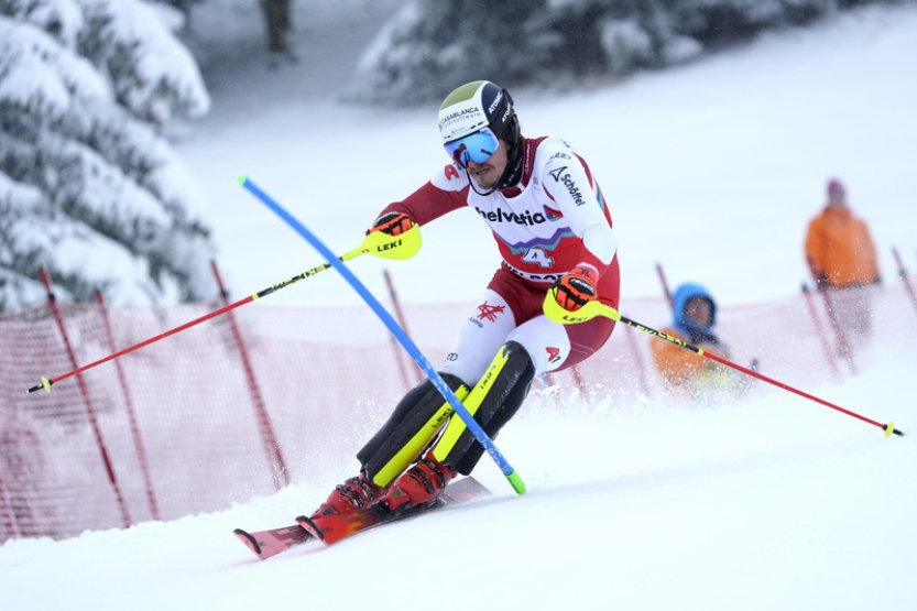 Feller vyhrál slalom SP v Adelbodenu a ujal se vedení v disciplíně