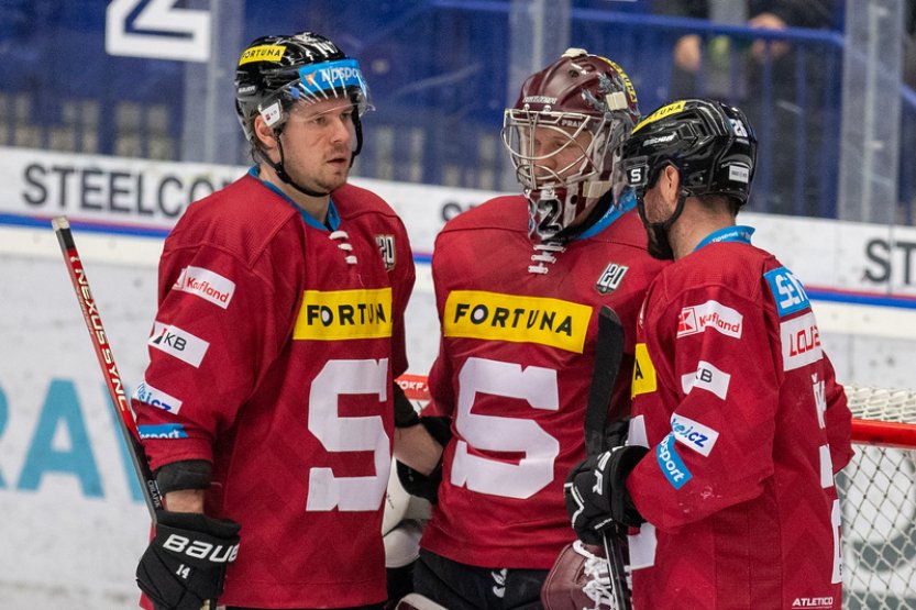 Druhá třetina nám vyšla, řekl sparťanský útočník Chlapík