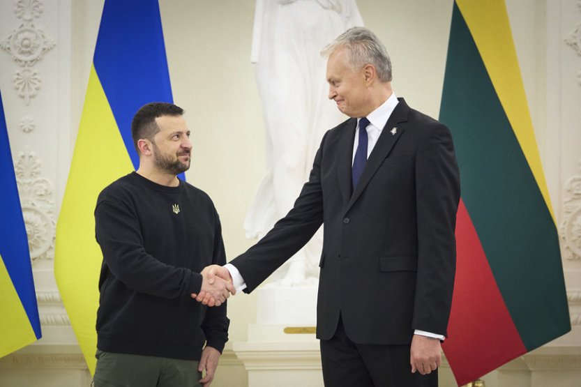Ukrajině zoufale chybí západní protivzdušná obrana, řekl ve Vilniusu Zelenskyj