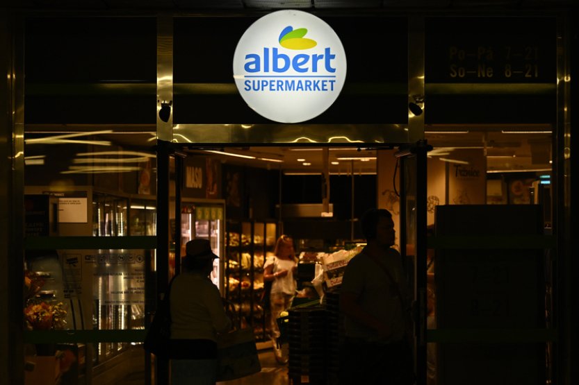 Albert od dubna zvýší mzdy na prodejnách, přidat letos plánují i další řetězce