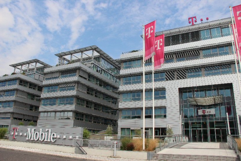 T-Mobile loni v Česku zvýšil čistý zisk o 13 procent na 7,04 miliardy Kč