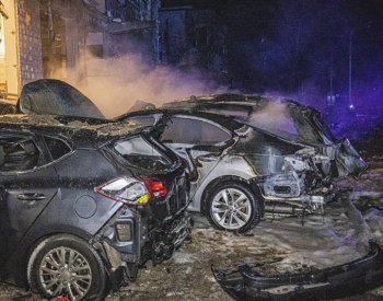 Dvě ruské střely zasáhly hotel v Charkově, na místě je nejméně 13 zraněných