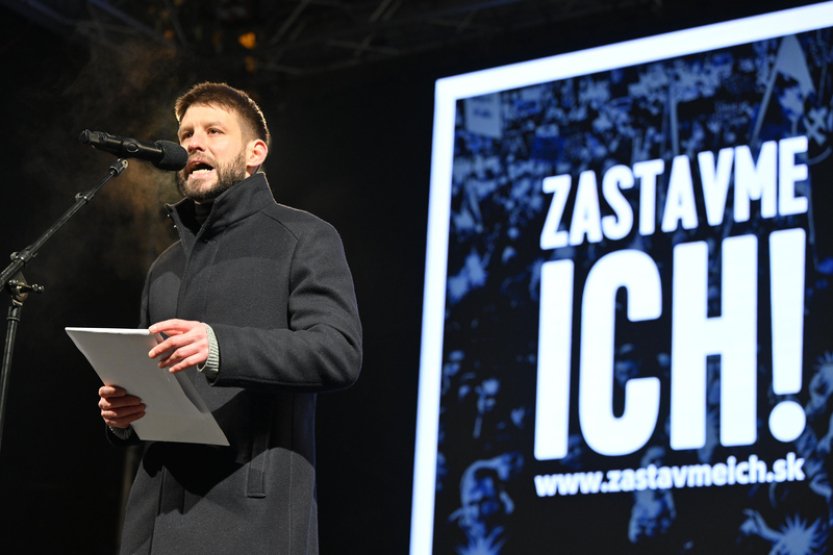 Na Slovensku pokračovaly protivládní protesty kvůli změnám v trestním právu