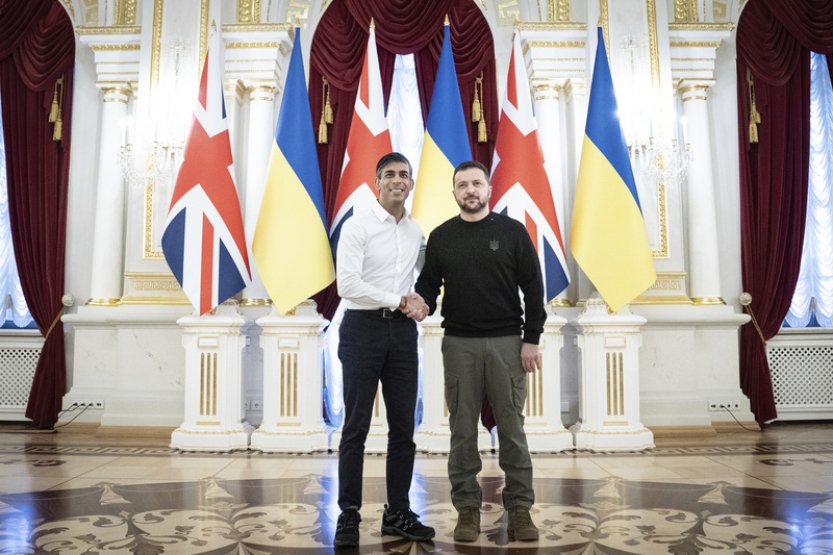 Britský premiér Sunak v Kyjevě oznámí navýšení britské pomoci Ukrajině