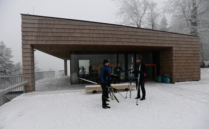 Nová stavba Brána Pusteven nabízí návštěvníkům Pusteven zázemí i výhledy