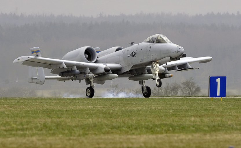 Ukrajina potřebuje americké bitevníky A-10, říká ukrajinský generál