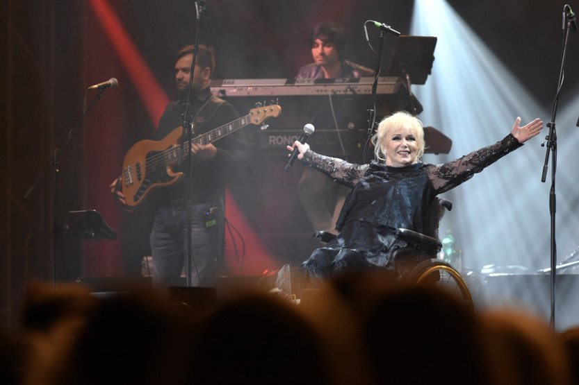 Zpěvačka Gombitová je podle textaře Peteraje talent, který zvládá i vážné texty