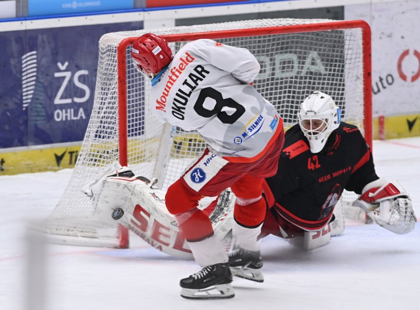 Olomouc porazila Hradec Králové 3:2 po nájezdech, rozhodl Kusko