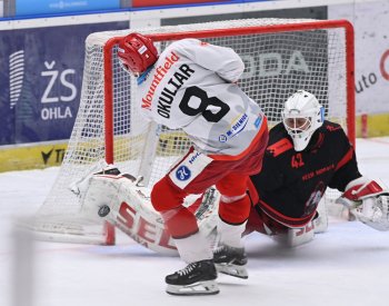 Olomouc porazila Hradec Králové 3:2 po nájezdech, rozhodl Kusko