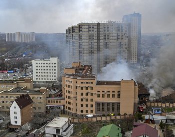 V Rusku podnikli žháři útoky na 12 vojenských komisariátů za jediný den