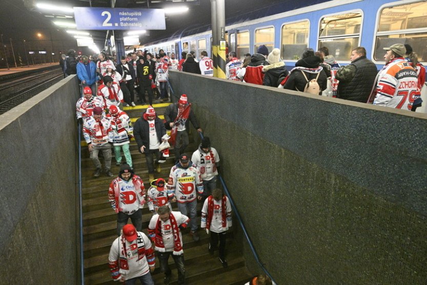 Vlakový speciál přinesl Pardubicím štěstí, stejně jako v prosinci Olomouci