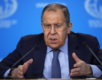 Rusko nemůže být poraženo, o tom lze jen snít, tvrdil Lavrov