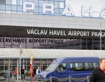 Letiště Praha loni odbavilo 13,8 milionu cestujících, meziročně o 29 pct více
