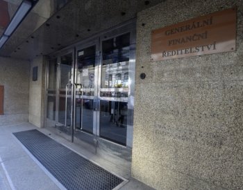 K paušální dani se nově přihlásilo 31.900 živnostníků, uvedla Finanční správa