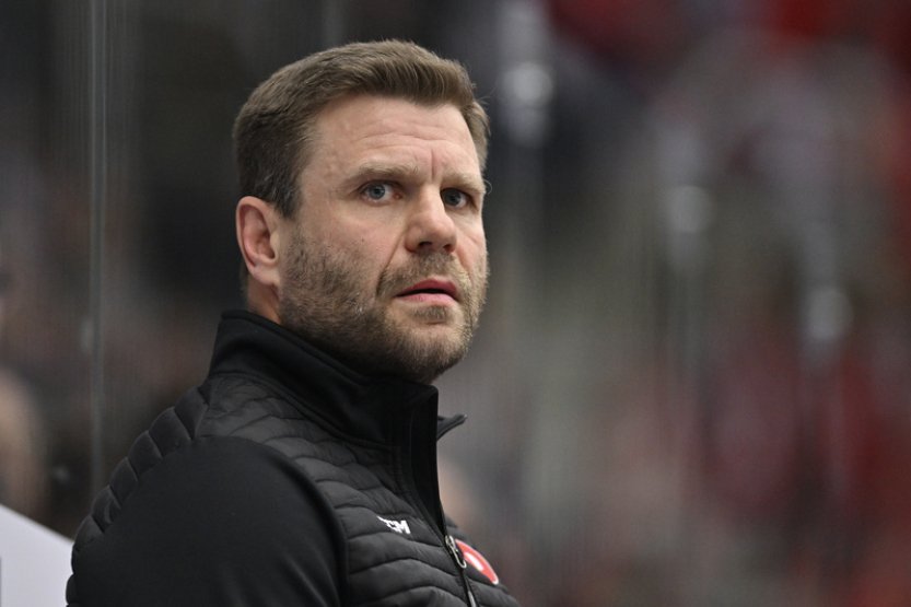 Varaďu ukončení angažmá překvapilo, s jeho zdůvodněním nesouhlasí