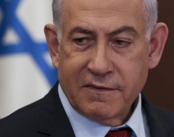 USA stále věří v dvoustátní řešení palestinské otázky, řekl Biden Netanjahuovi