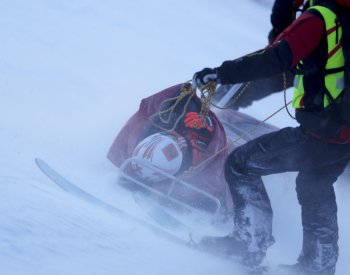 Jelínková bodovala v obřím slalomu v Jasné, Vlhová se zranil při pádu