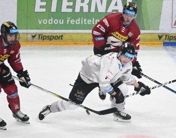 Sparta bude proti Karlovým Varům na dálku hájit vedení v extralize