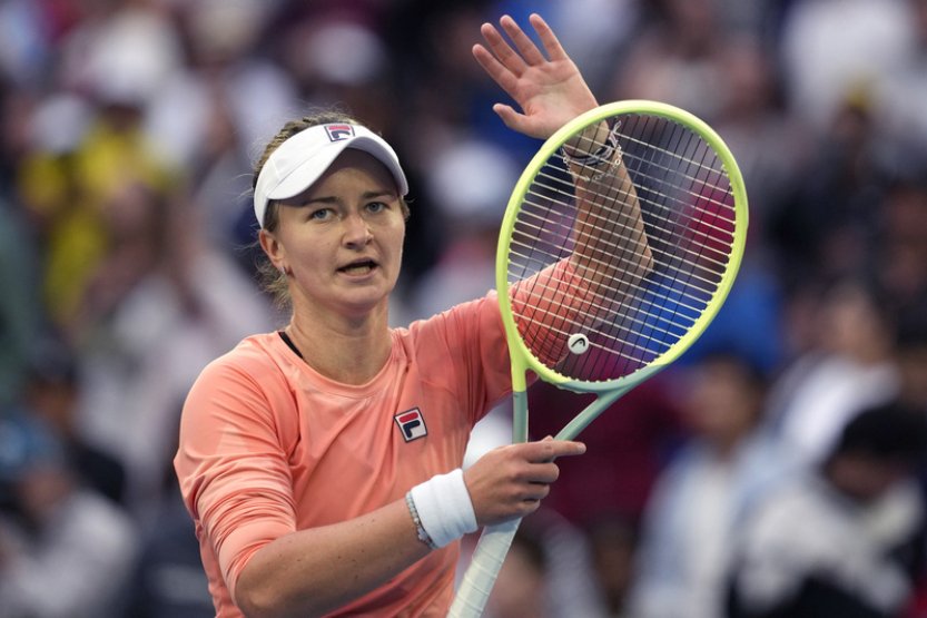 Tenistka Krejčíková cítí, že se na Australian Open každým zápasem zlepšuje