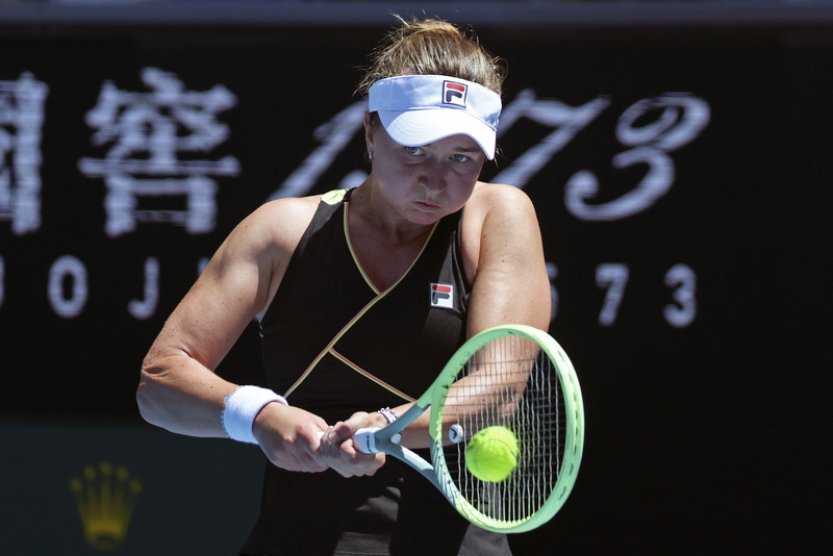 Krejčíková se v úterý utká se Sabalenkovou o semifinále Australian Open