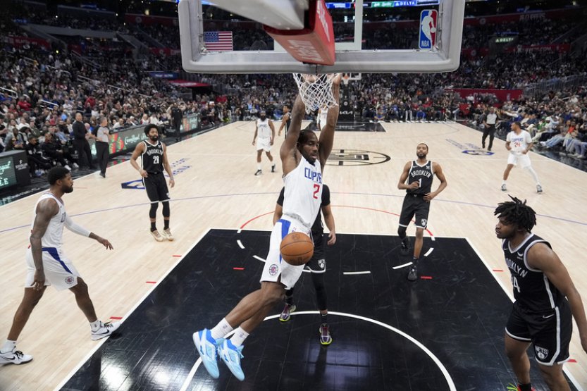 Basketbalisté Los Angeles Clippers po velkém obratu porazili v NBA Brooklyn