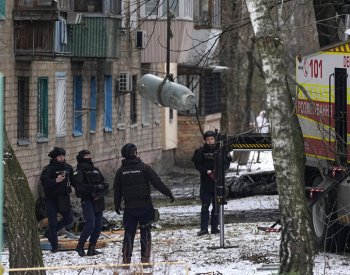 Ukrajina hlásí pět mrtvých a desítky raněných po ruských raketových útocích