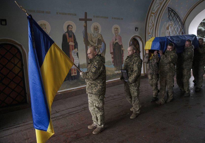 Reuters: Ukrajinci usilují o uznání pro své padlé vojáky