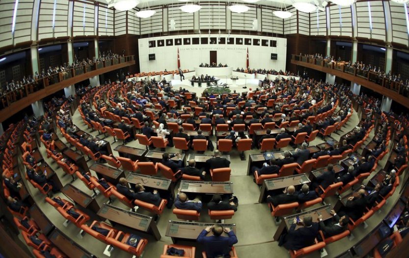 Turecký parlament by dnes měl začít projednávat švédský vstup do NATO
