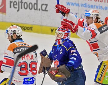 Pardubice vyhrály v Českých Budějovicích 4:3 a upevnily si vedení