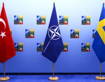 Turecko schválilo vstup Švédska do NATO, Erdogan podepsal dokument