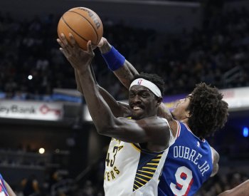 Siakam zařídil v NBA triple doublem výhru Indiany nad Philadelphií