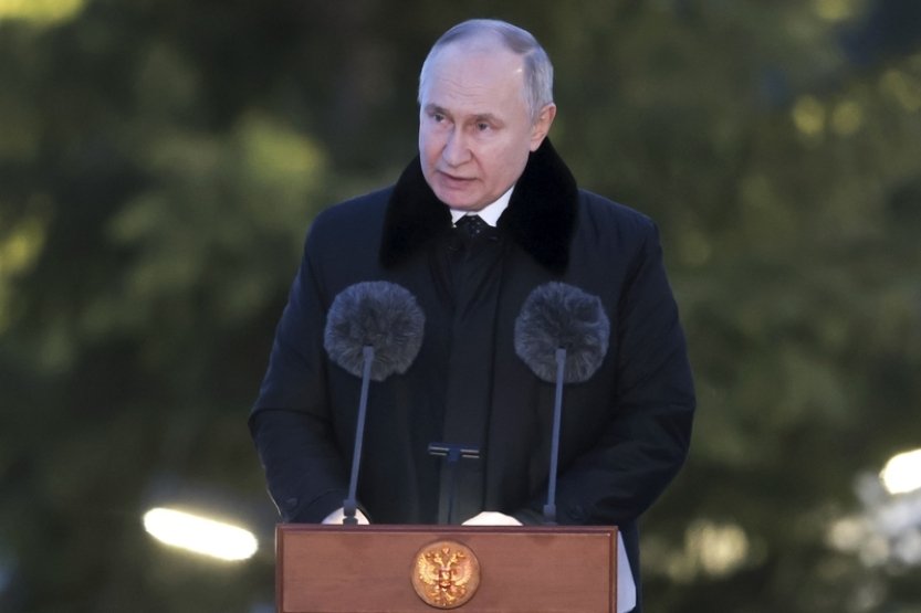 V Petrohradě si připomněli obléhání Leningradu, Putin mluvil o vymýcení nacismu