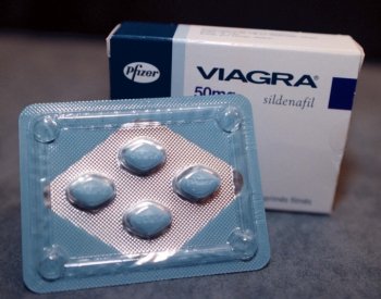 Počet balení léků na erekci dodaných do ČR se za posledních 10 let zdvojnásobil