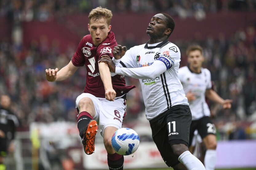 Fotbalista Zima by podle médií měl z Turína odejít na hostování do Hamburku