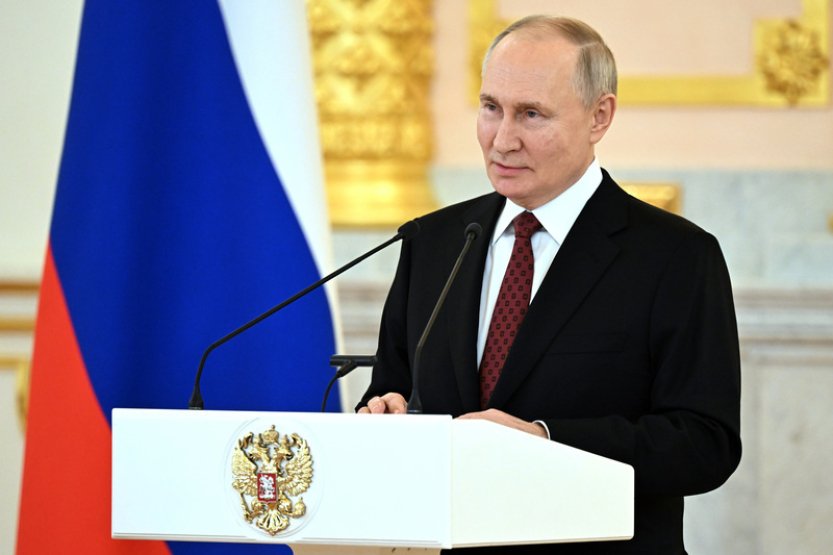 Putinova rezidence zahradila přístup k vodopádu v národním parku, tvrdí novináři