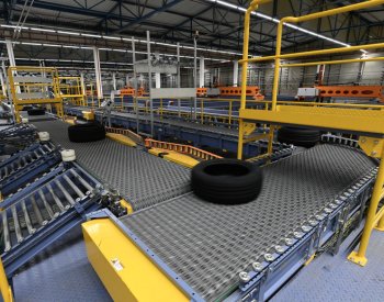 Continental Barum má automatizovaný sklad pneumatik za více než dvě miliardy Kč