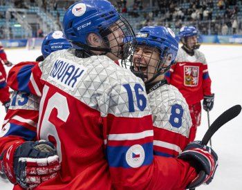 Hokejisté si zahrají na olympijských hrách mládeže o zlato