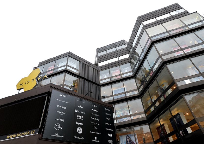 Lidé dnes naposledy nakoupí v Kotvě v Praze 1, uzavře ji rekonstrukce